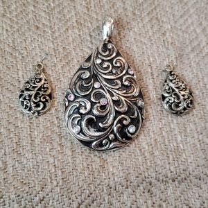 Pendant and earrings